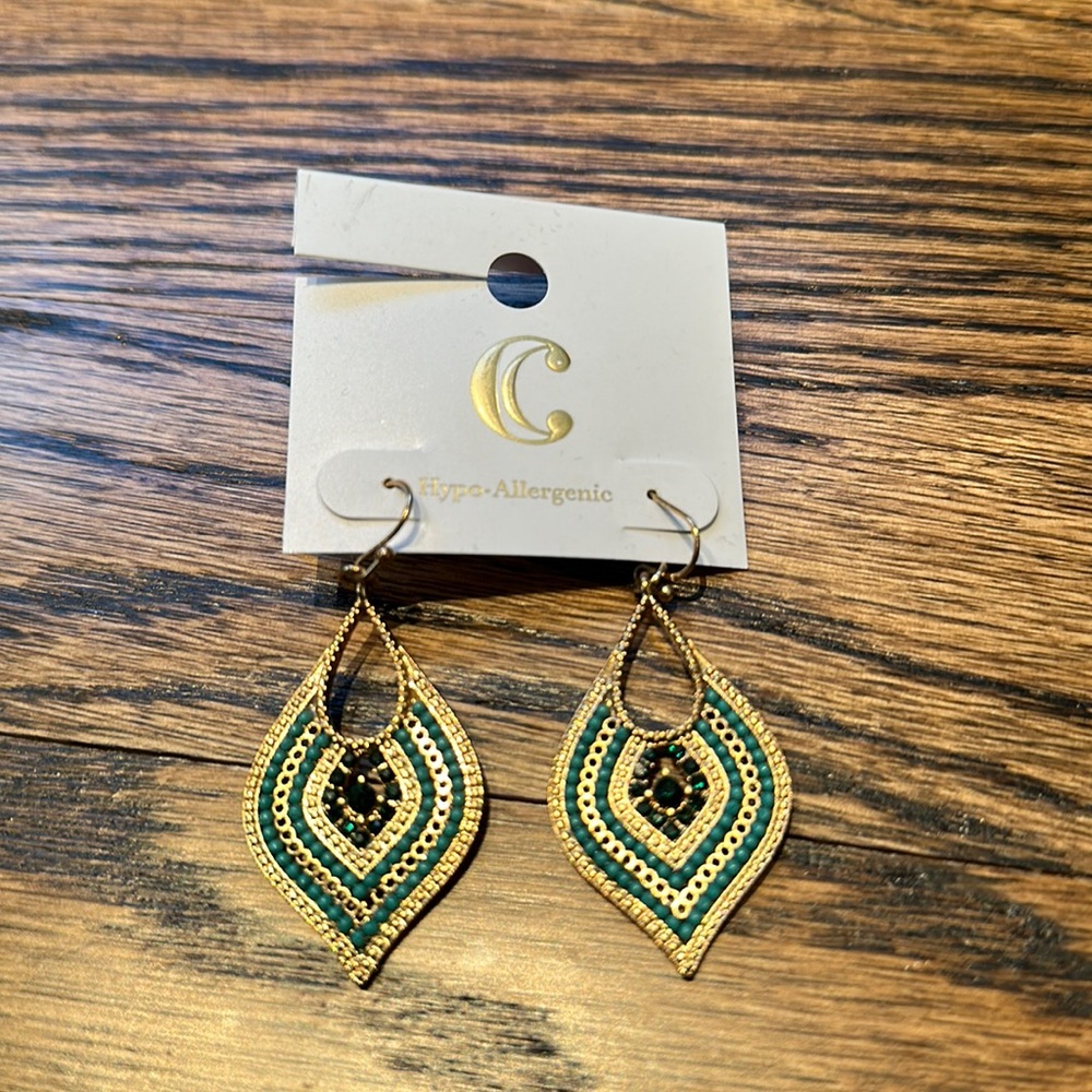 Gold and green drop earrings